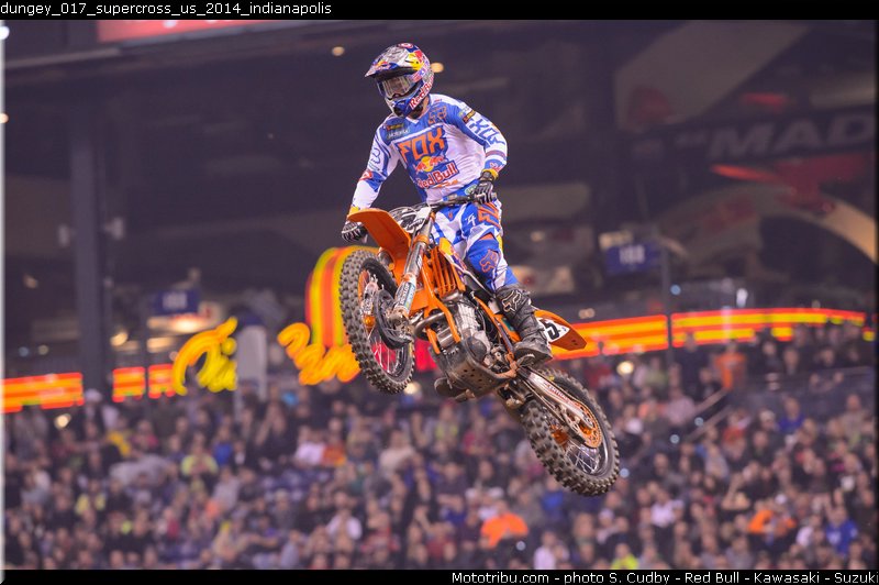 dungey_017_supercross_us_2014_indianapolis