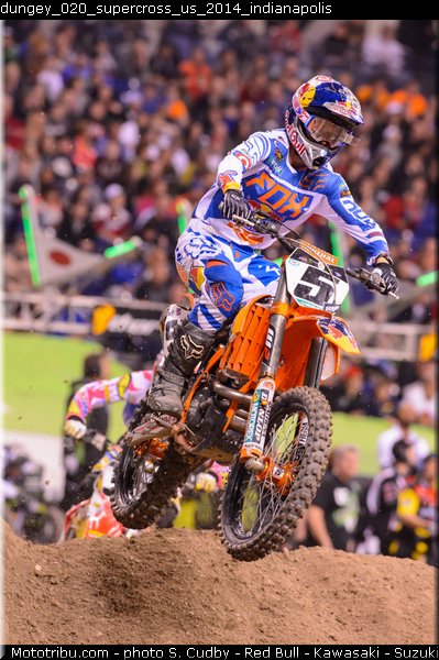 dungey_020_supercross_us_2014_indianapolis