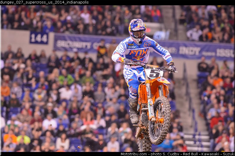 dungey_027_supercross_us_2014_indianapolis