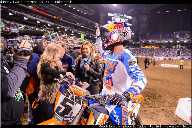 dungey_033_supercross_us_2014_indianapolis
