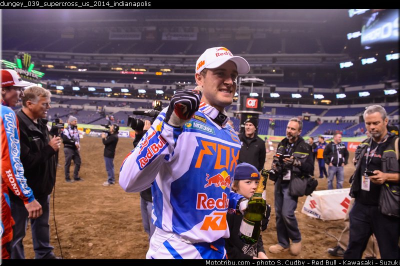 dungey_039_supercross_us_2014_indianapolis