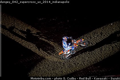 dungey_042_supercross_us_2014_indianapolis.jpg