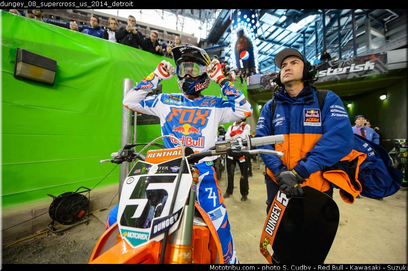 dungey_08_supercross_us_2014_detroit