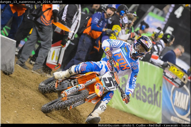 dungey_13_supercross_us_2014_detroit