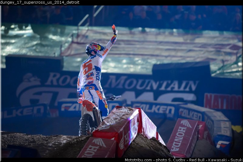 dungey_17_supercross_us_2014_detroit