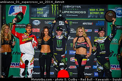 ambiance_01_supercross_us_2014_detroit.jpg