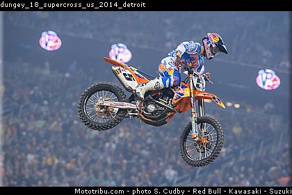 dungey_18_supercross_us_2014_detroit.jpg