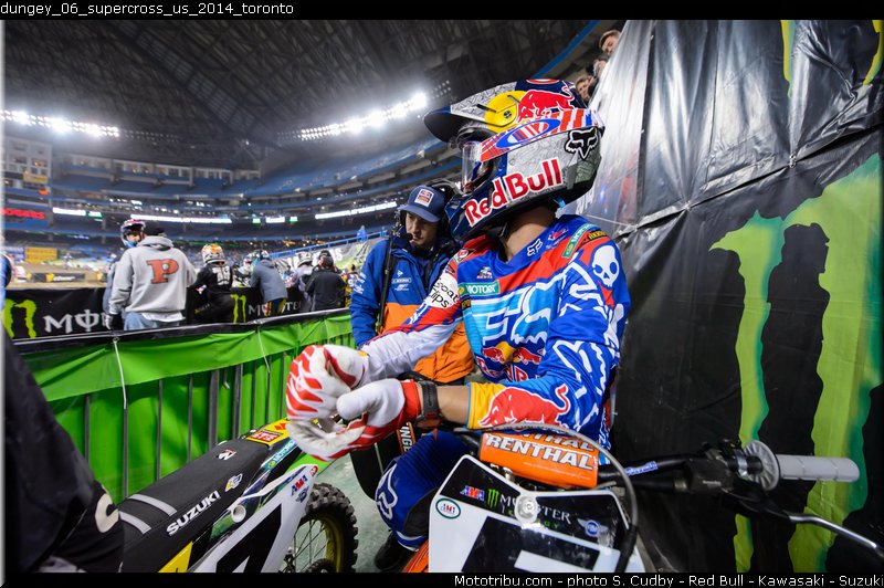 dungey_06_supercross_us_2014_toronto