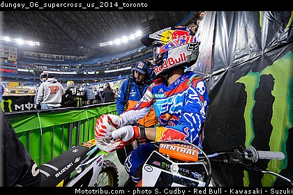 dungey_06_supercross_us_2014_toronto.jpg
