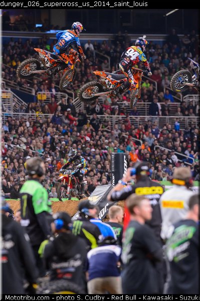 dungey_026_supercross_us_2014_saint_louis