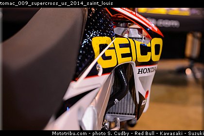 tomac_009_supercross_us_2014_saint_louis.jpg