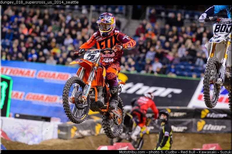 dungey_018_supercross_us_2014_seattle