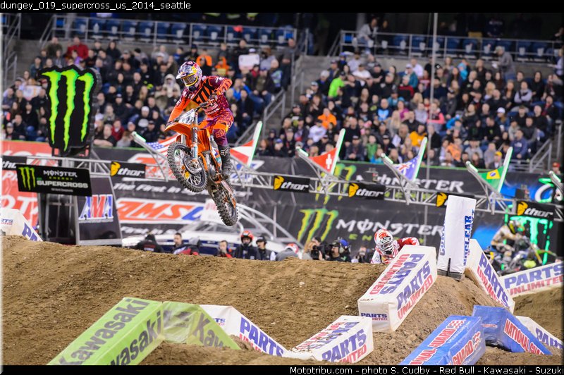 dungey_019_supercross_us_2014_seattle