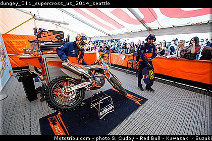 dungey_011_supercross_us_2014_seattle.jpg