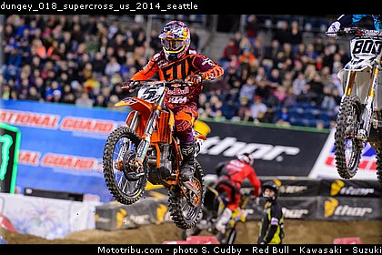 dungey_018_supercross_us_2014_seattle.jpg