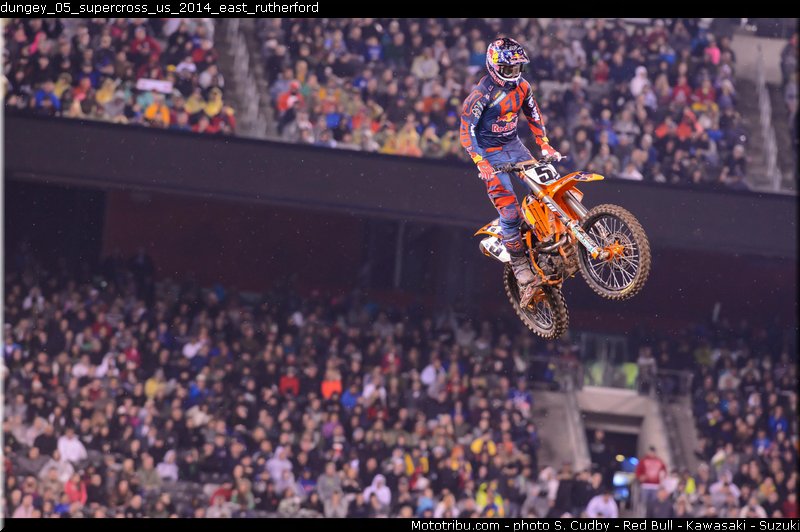 dungey_05_supercross_us_2014_east_rutherford