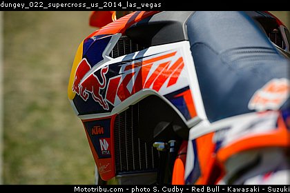 dungey_022_supercross_us_2014_las_vegas.jpg