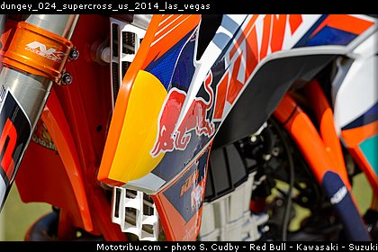 dungey_024_supercross_us_2014_las_vegas.jpg