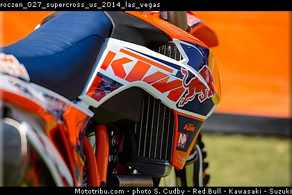 roczen_027_supercross_us_2014_las_vegas.jpg