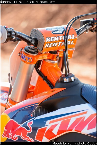 dungey_14_sx_us_2014_team_ktm