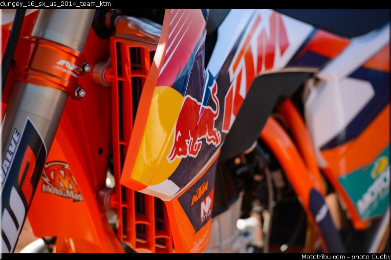 dungey_16_sx_us_2014_team_ktm