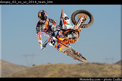 dungey_02_sx_us_2014_team_ktm.jpg