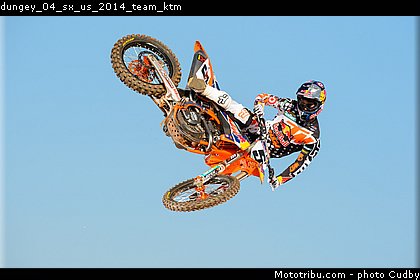 dungey_04_sx_us_2014_team_ktm.jpg