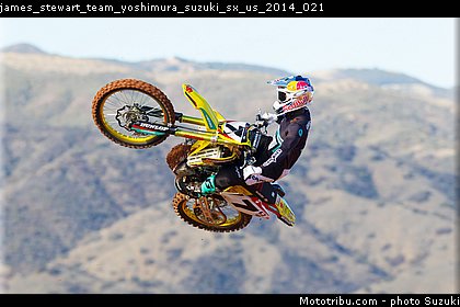 james_stewart_team_yoshimura_suzuki_sx_us_2014_021.jpg