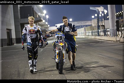 ambiance_001_motocross_2015_qatar_losail.jpg