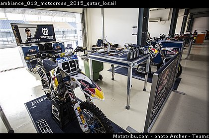 ambiance_013_motocross_2015_qatar_losail.jpg