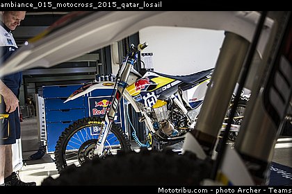 ambiance_015_motocross_2015_qatar_losail.jpg