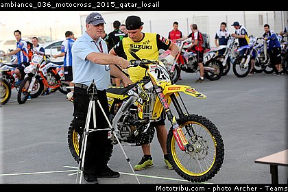 ambiance_036_motocross_2015_qatar_losail.jpg