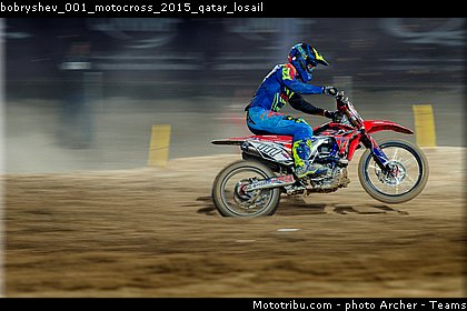 bobryshev_001_motocross_2015_qatar_losail.jpg