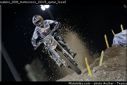 waters_008_motocross_2015_qatar_losail.jpg