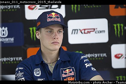 jonass_011_motocross_2015_thailande.jpg