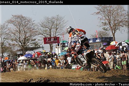 jonass_014_motocross_2015_thailande.jpg