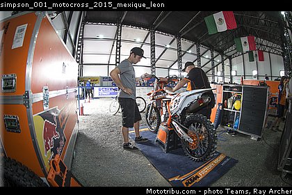 simpson_001_motocross_2015_mexique_leon.jpg