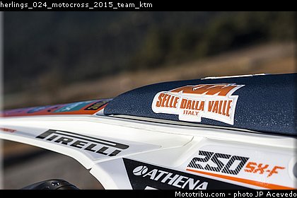 herlings_024_motocross_2015_team_ktm.jpg