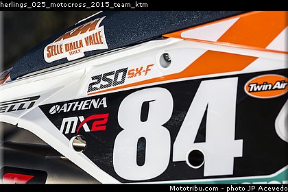 herlings_025_motocross_2015_team_ktm.jpg