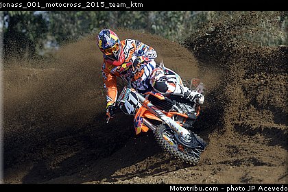 jonass_001_motocross_2015_team_ktm.jpg