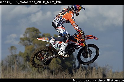 jonass_006_motocross_2015_team_ktm.jpg
