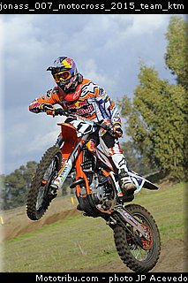 jonass_007_motocross_2015_team_ktm.jpg