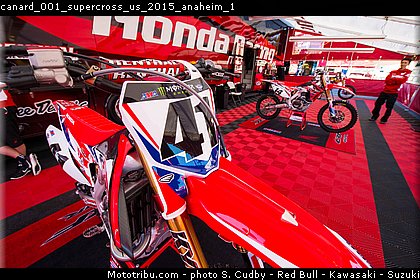 canard_001_supercross_us_2015_anaheim_1.jpg