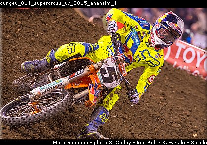 dungey_011_supercross_us_2015_anaheim_1.jpg
