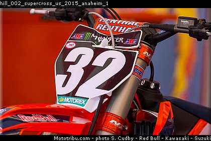 hill_002_supercross_us_2015_anaheim_1.jpg