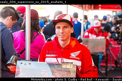 seely_004_supercross_us_2015_anaheim_1.jpg