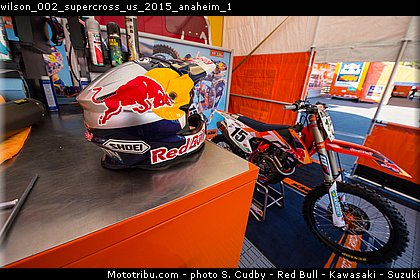 wilson_002_supercross_us_2015_anaheim_1.jpg