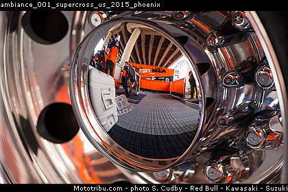 ambiance_001_supercross_us_2015_phoenix.jpg