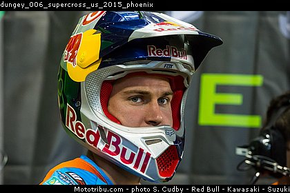 dungey_006_supercross_us_2015_phoenix.jpg