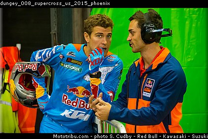 dungey_008_supercross_us_2015_phoenix.jpg